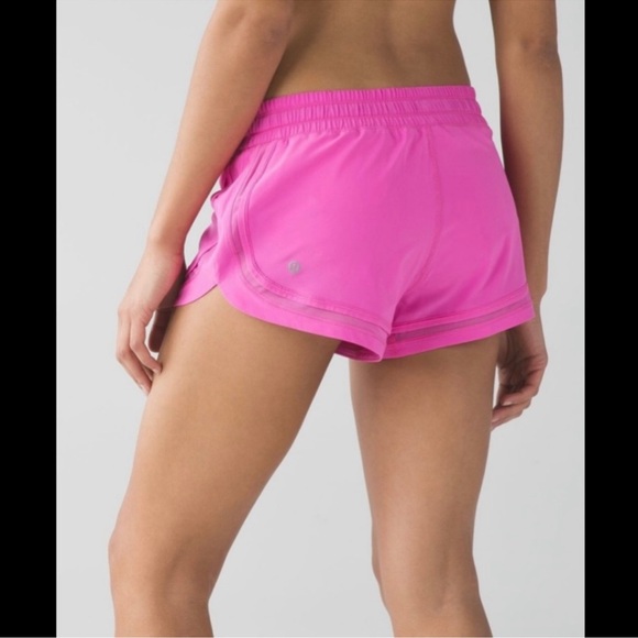 Lululemon “Make a Move” Shorts size 4 - Picture 2 of 7